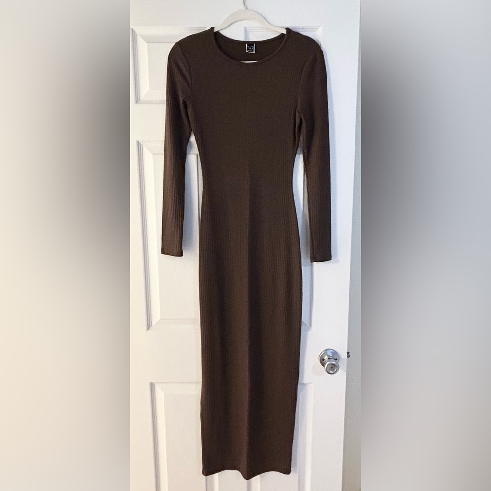 Windsor Bodycon Long Sleeve Maxi Dress